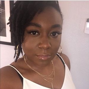 Meet your Posher, Teresa